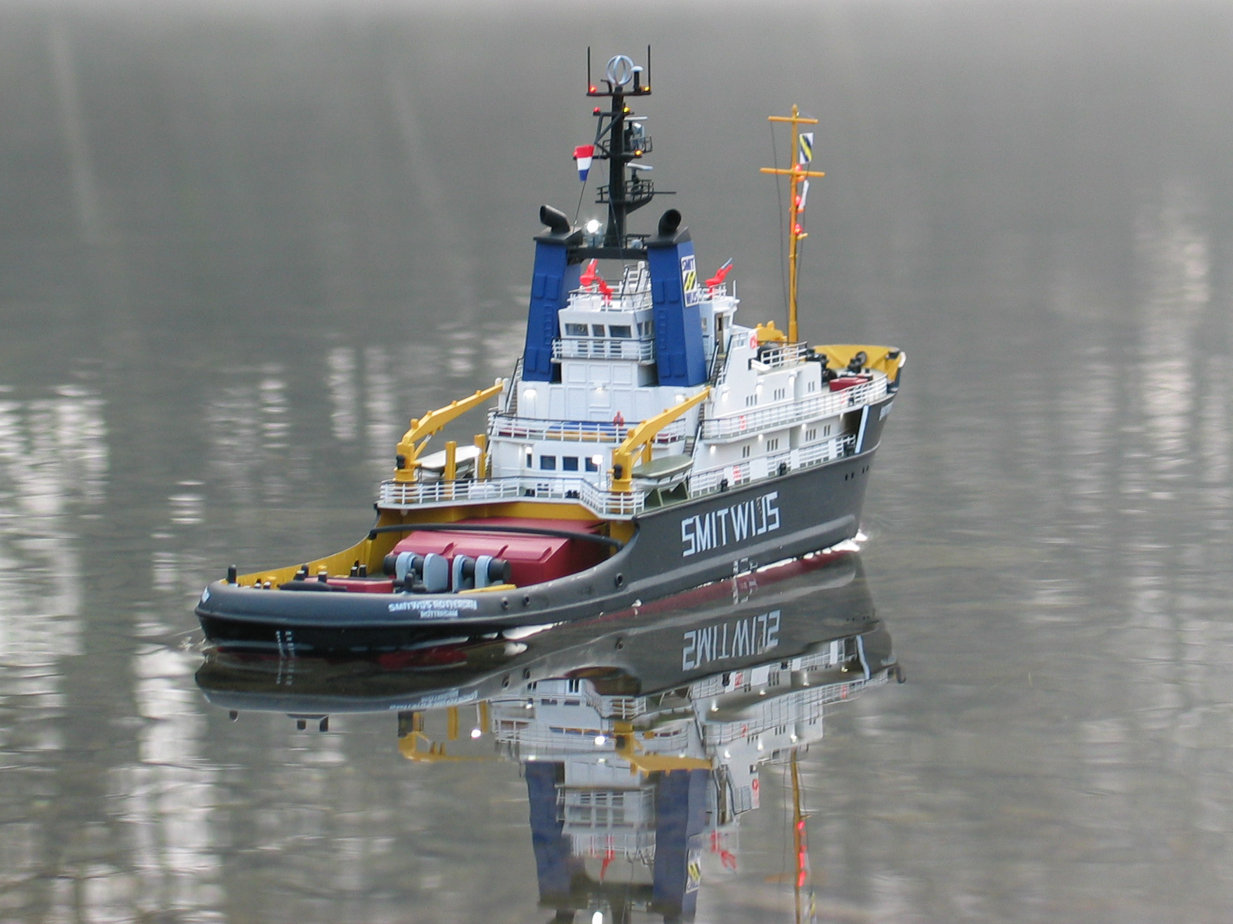 Hochsee- und Bergungsschlepper 